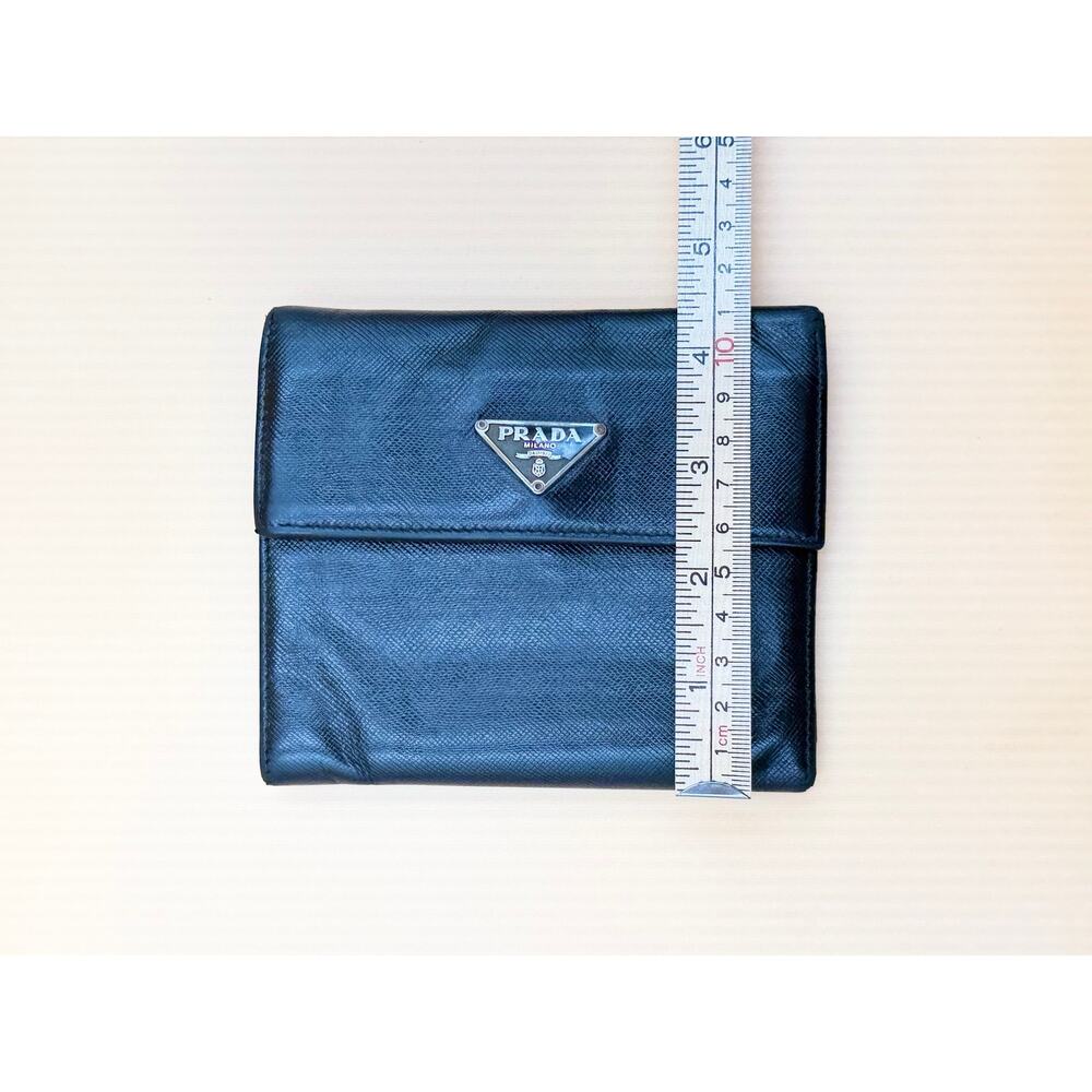 Prada Wallet - Picture 5 of 15